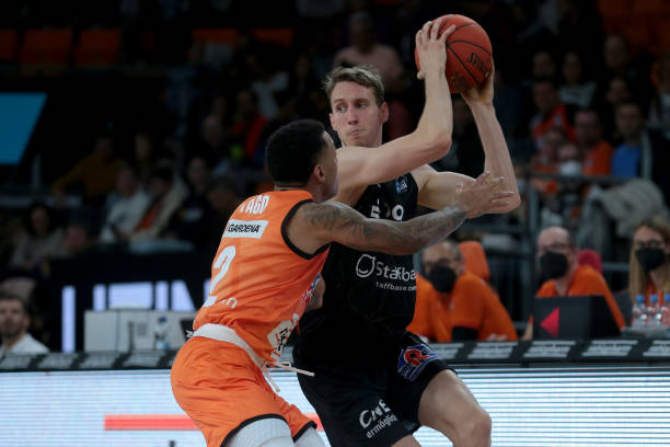 换回了超过 换回了超过