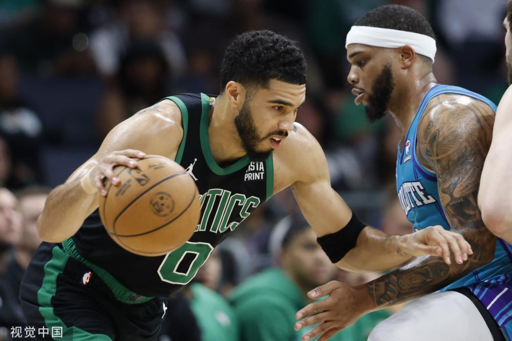 转会市场上 转会市场上